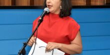 Gleice comemora conquista de agentes de saúde