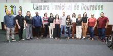 Câmara de Dourados empossa 14 aprovados em concurso público