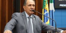 Zé Teixeira critica ratificação de imóvel rural em faixa de fronteira