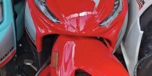 Ladrões levam moto de trabalhadora à luz do dia