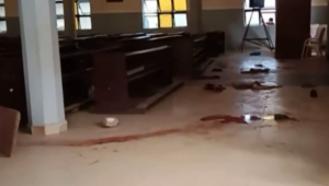 Homens armados matam 50 pessoas em igreja católica na Nigéria
