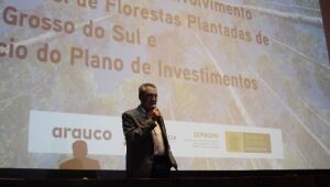 Paulo Corrêa destaca decisão de Governo em indústria