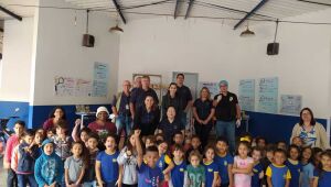 Ação na Escola Municipal Lóide Bonfim marca comemoração do Dia Nacional da Vigilância Sanitária