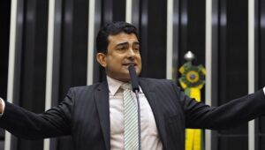Marçal leva pacote de projetos para bancada em Brasília