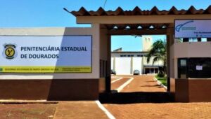 Presos estão recebendo comida estragada na PED