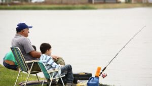 Prefeitura libera pesca durante o feriado do trabalhador em parques de Dourados