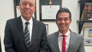 Ministro do STM visita promotor João Linhares