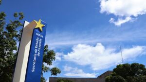 Servidores do Estado terão aumento de 3,81%
