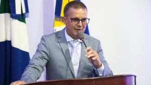 Vereador pede informações sobre taxas da Cosip