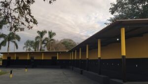 PED instala ponto de acolhimento a visitantes