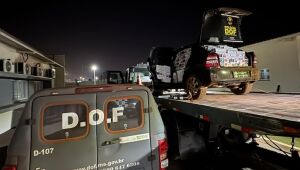 DOF apreende 4.500 pacotes de cigarros em três carros