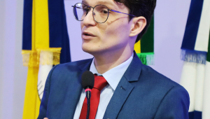 Franklin critica cancelamento do Projeto Viva Cultura