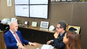 Geraldo discute Alta Complexidade no HU com Ebserh