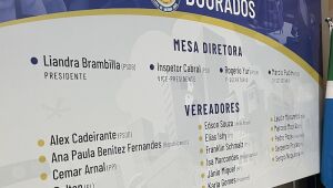 Câmara rescinde contrato com escritório de advogado 