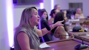 Lia Nogueira recebe homenagem na Câmara