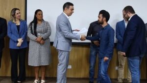 Governo inscreve estudantes em programa de estágio