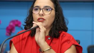 Gleice debate impactos da usina de Porto Primavera