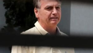Bolsonaro pede anulação de condenação
