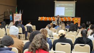 Casos de aliciamento virtual acendem alerta para órgãos de proteção, diz prefeitura
