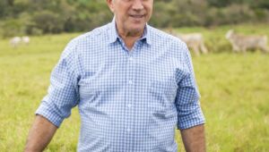 Produtor rural faz parte dele, mas falta política agrícola, cobra Reinaldo