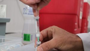 Casos aumentam e população ignora vacina