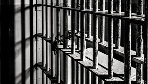 Homem é condenado a 10 anos por 'estupro lascivo'