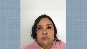 Mulher de 37 anos é presa em SC por fingir ter 12 e viver com família adotiva