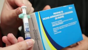 Pais não levam filhos para tomar vacina em Dourados 