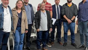 Hora-atividade a professores de apoio pedagógico em pauta