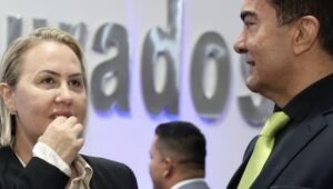 Liandra sonha em ser 'vice de plantão' de Marçal Filho