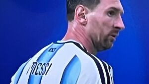 De 0 a 100, Messi vira com a Argentina