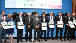 Sicredi Centro-Sul MS/BA recebe Medalha do Mérito Legislativo