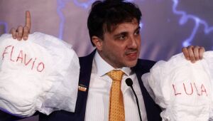 Renan tem candidatura a presidente suspensa