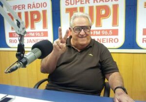 Washington Rodrigues, o Apolinho, morre no Rio aos 87 anos