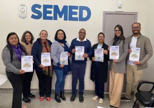 Projeto lança Caderno do Professor para conhecer o mundo 