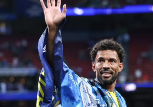 Vozinha é contratado para defender time do Chile