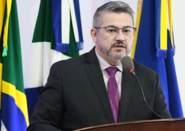 MP cobra medida de transparência proposta por Fabio Luis, mas tem veto na Prefeitura