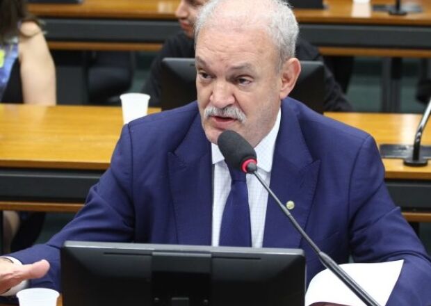 Comissão aprova direito de idoso escolher contratação de crédito