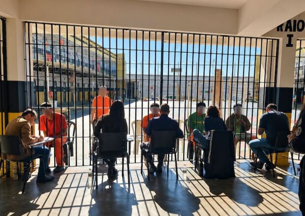 Mutirão identifica etnias e amplia direitos a internos indígenas