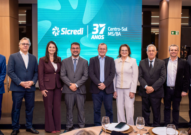 Cooperativa faz 37 anos e empossa nova diretoria