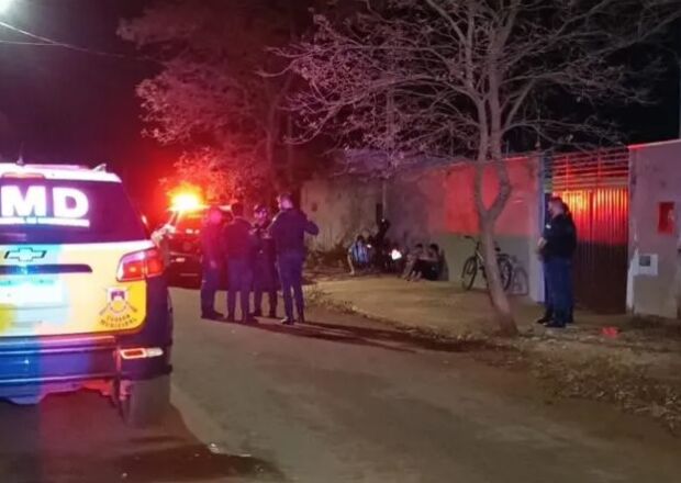 Adolescente de 17 anos morre com varios tiros