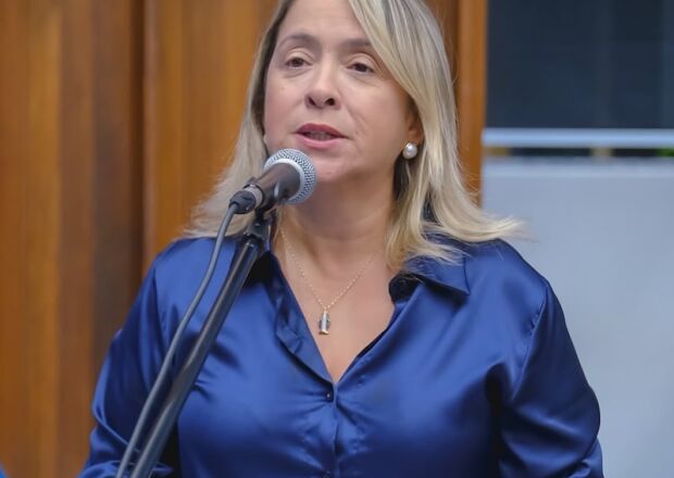 Agosto Lilás exige mais proteção, defende Lia Nogueira