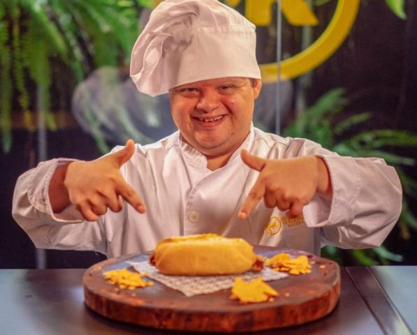 Primeiro Chef de Cozinha Down do Estado, Juliano Varela