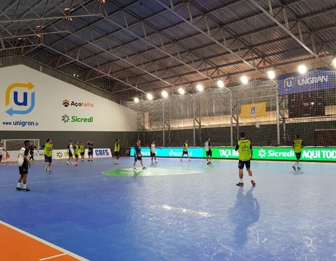 Competições serão realizadas no ginásio de esportes da Unigran