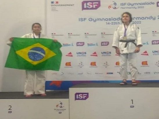 Larissa conquistou a prata e Maria Julia o bronze em Jogos Escolares