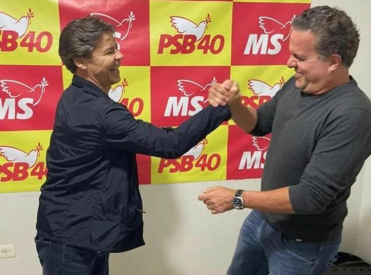 Ricardo Ayache, recebendo a filiação do deputado Paulo Duarte ao PSB