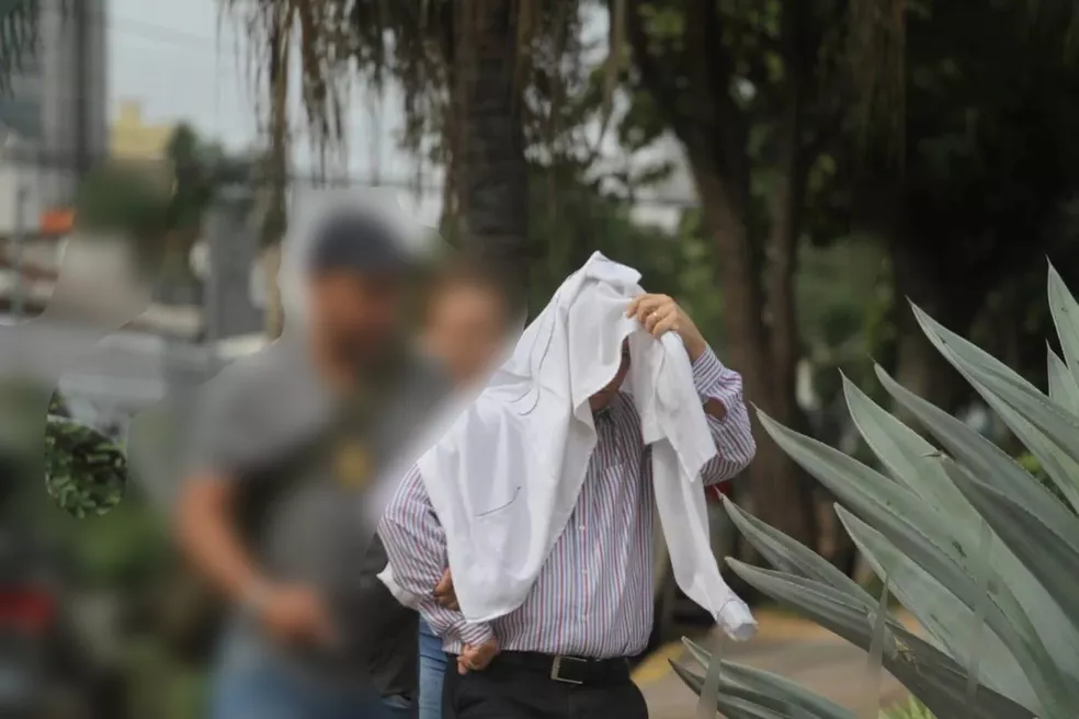 Dentista é preso em flagrante acusado de armazenar conteúdo pornográfico infantil em Campo Grande