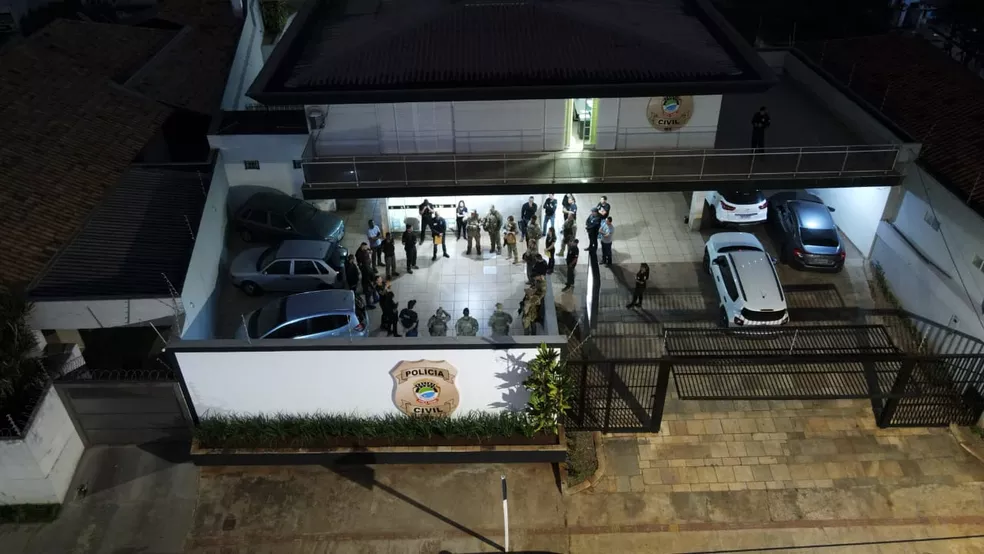 Sede da Depca onde policiais saíram para cumprir mandados. 