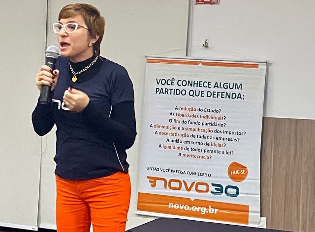 Danielle Viebtrantz é candidata a deputada federal