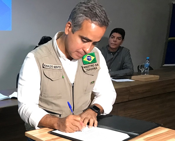 Ministro diz que medida começa a valer em setembro